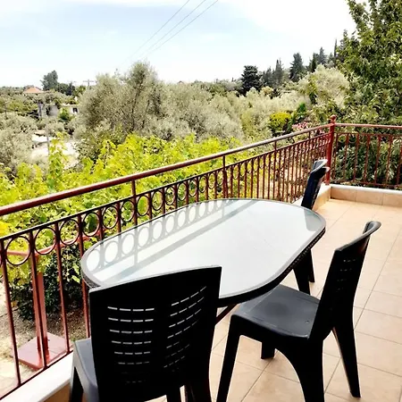 Monika Lefkada Πανσιόν