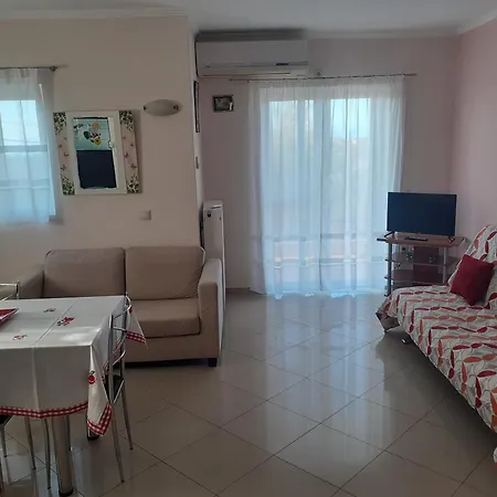 Monika Lefkada Πανσιόν