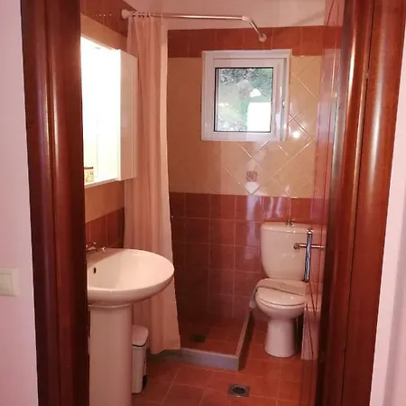 Monika Lefkada Πανσιόν Τσουκαλάδες