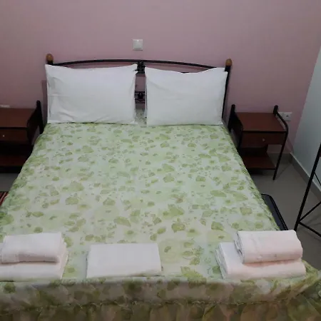 Monika Lefkada Πανσιόν Τσουκαλάδες