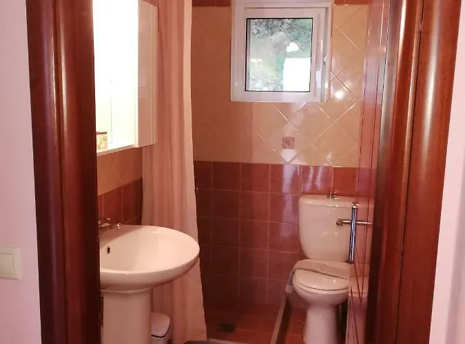 Monika Lefkada Pensionat Tsoukaládhes