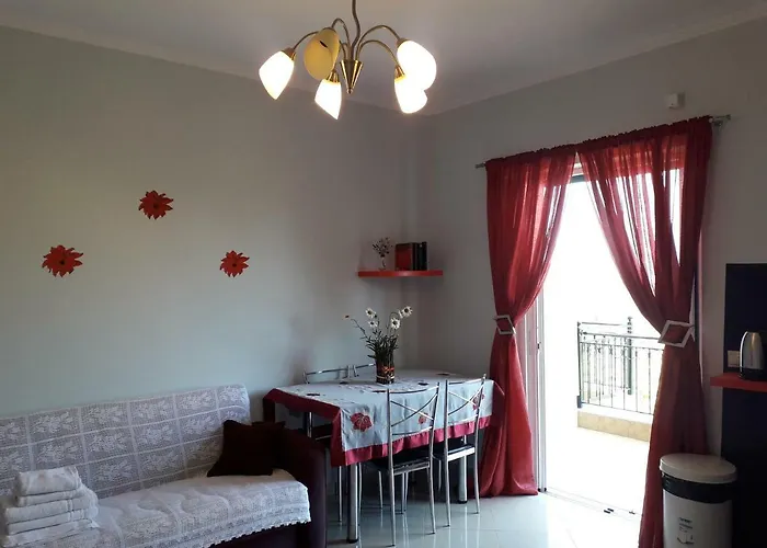 Pensionat Monika Lefkada Tsoukaládhes