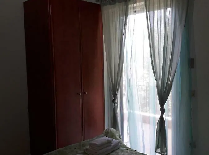 Pensionat Monika Lefkada Tsoukaládhes